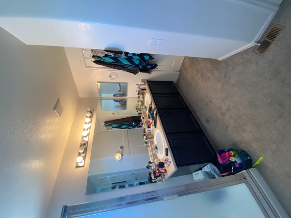 Before photo of a master bath