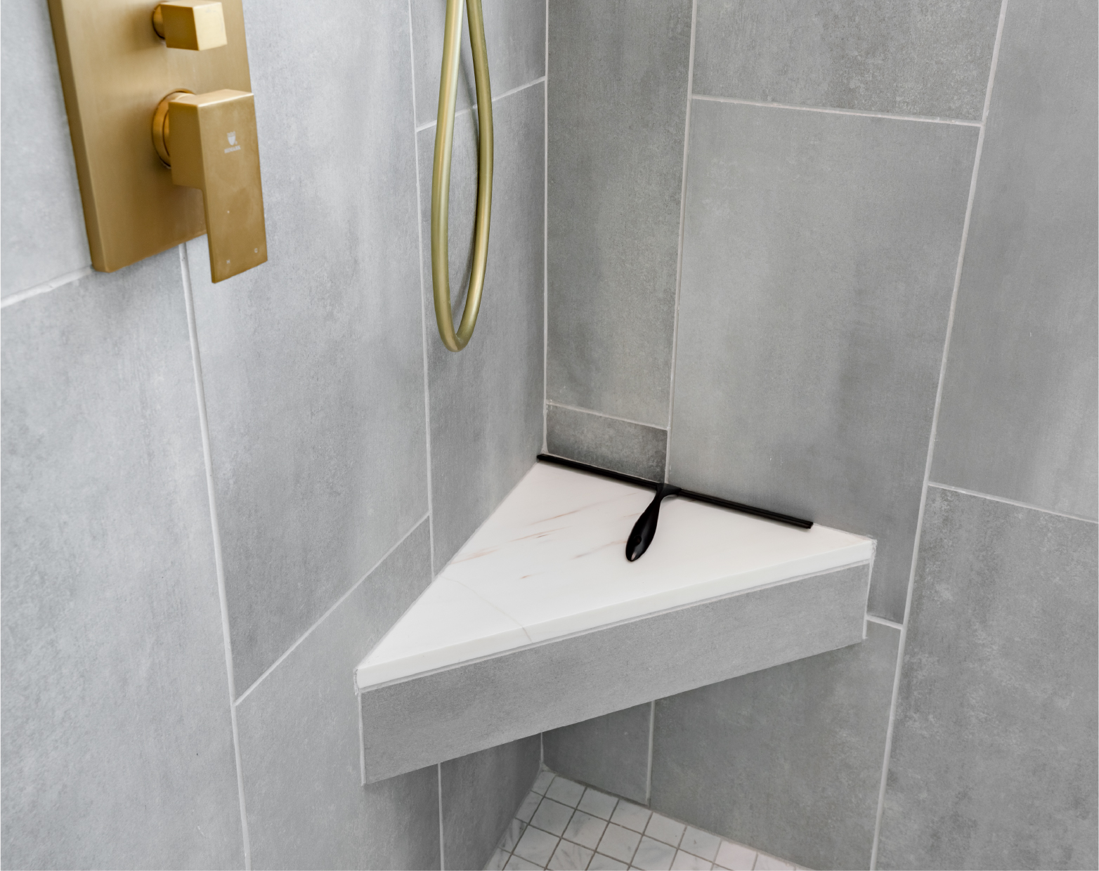 Corner Shelves vs. Shower Niche | Bath Tune-Up