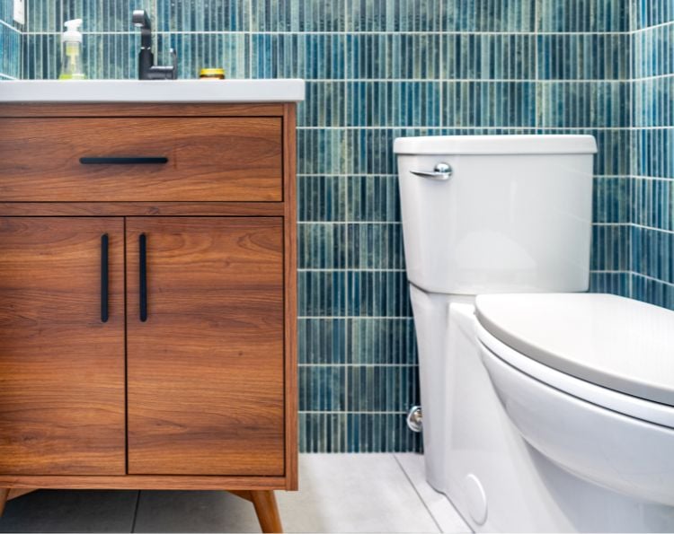 Compact Bathroom Large 2